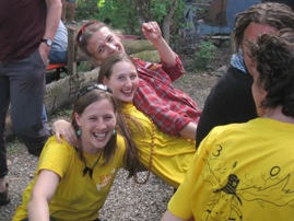 Viel Spa� f�r Gro�...